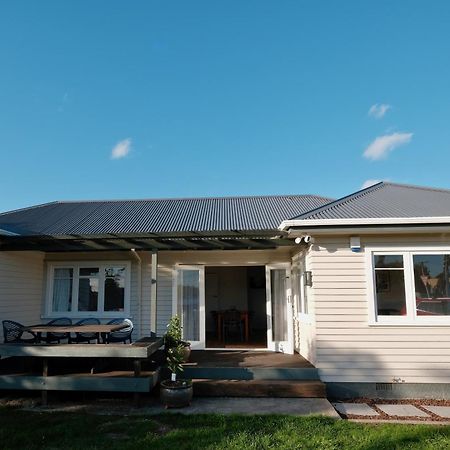 4 Bedroom In Great Location Hamilton Exterior photo